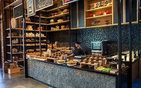 Moevenpick Resort & Spa Jimbaran Bali